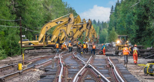 RailWorks comprises PNR Railworks, a track construction, rehabilitation and maintenance company in Canada; LK Comstock, a transit rail systems specialty electrical contractor; and NARSTCO, a manufacturer of steel crossties and turnout crosstie sets.